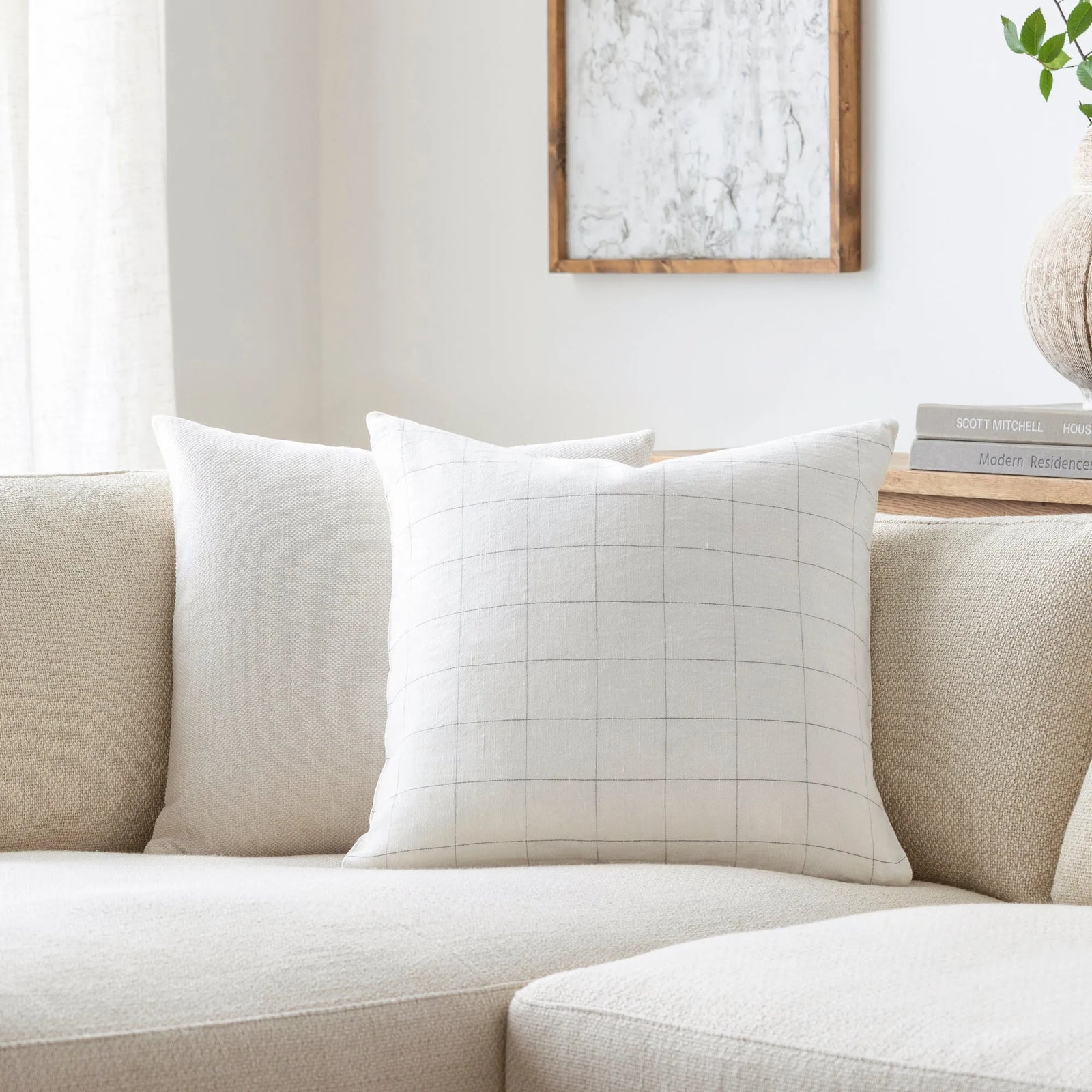 Cassian Pillow