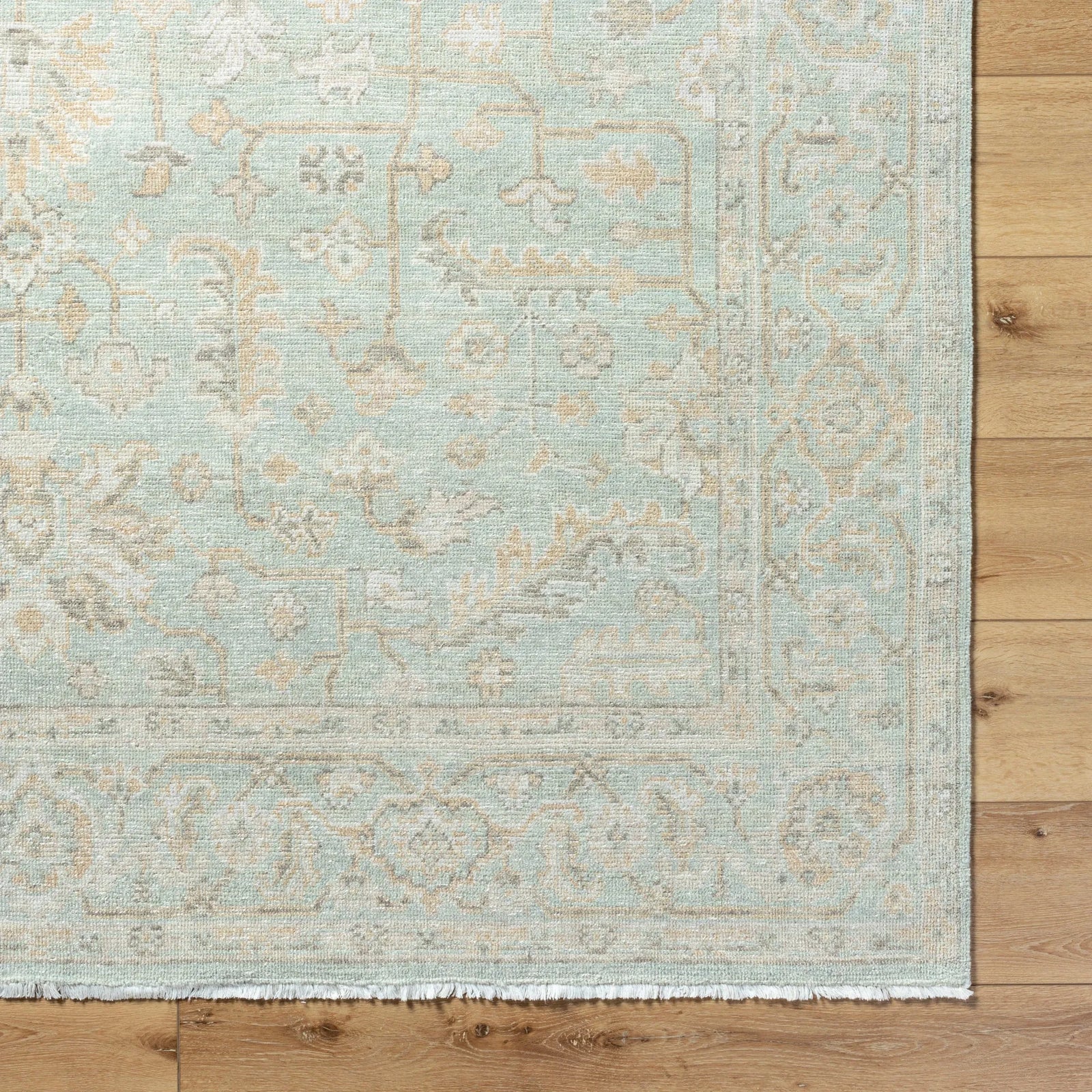 Eira Rug