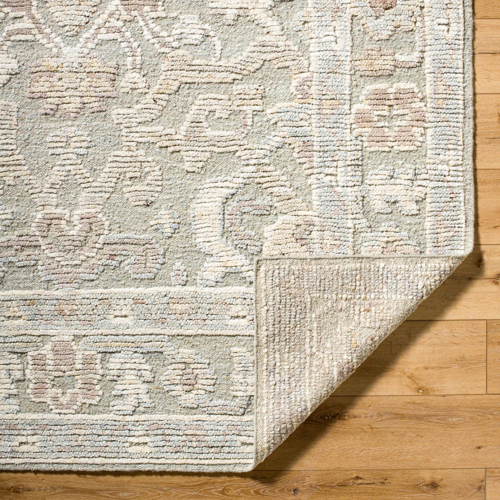 Ishika Rug