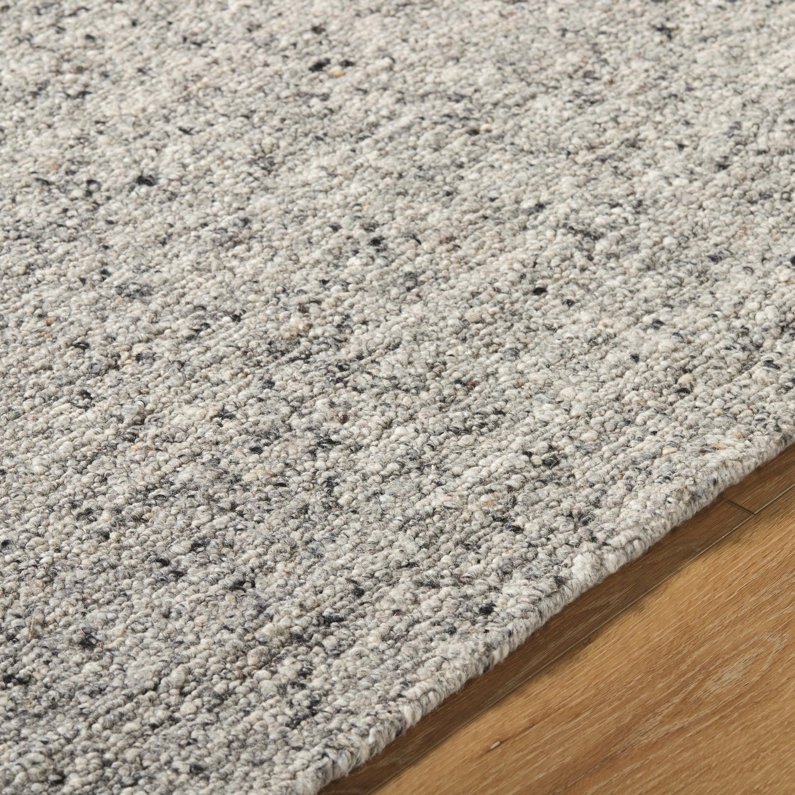 Lina Rug